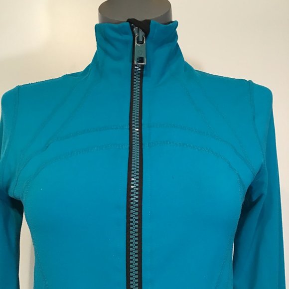 Lululemon Define Jacket in Oasis (Turquoise) Size 8 - Picture 3 of 14